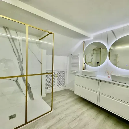 Just Renovated Boho Chic By Better Bookings Apartment